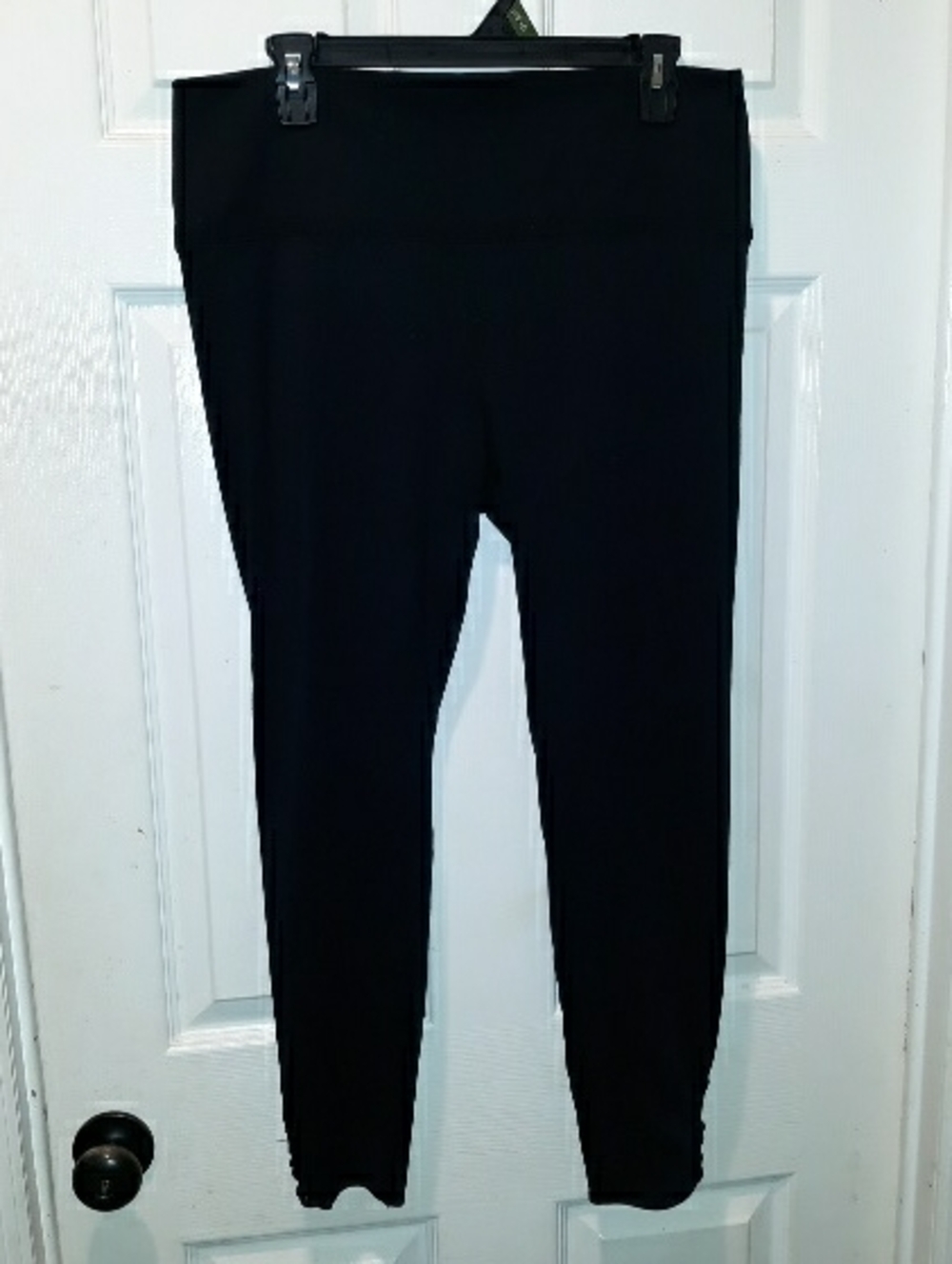 Members Mark "The Lounge Legging" Criss/Cross Bottom Sides Light Sparkle Black